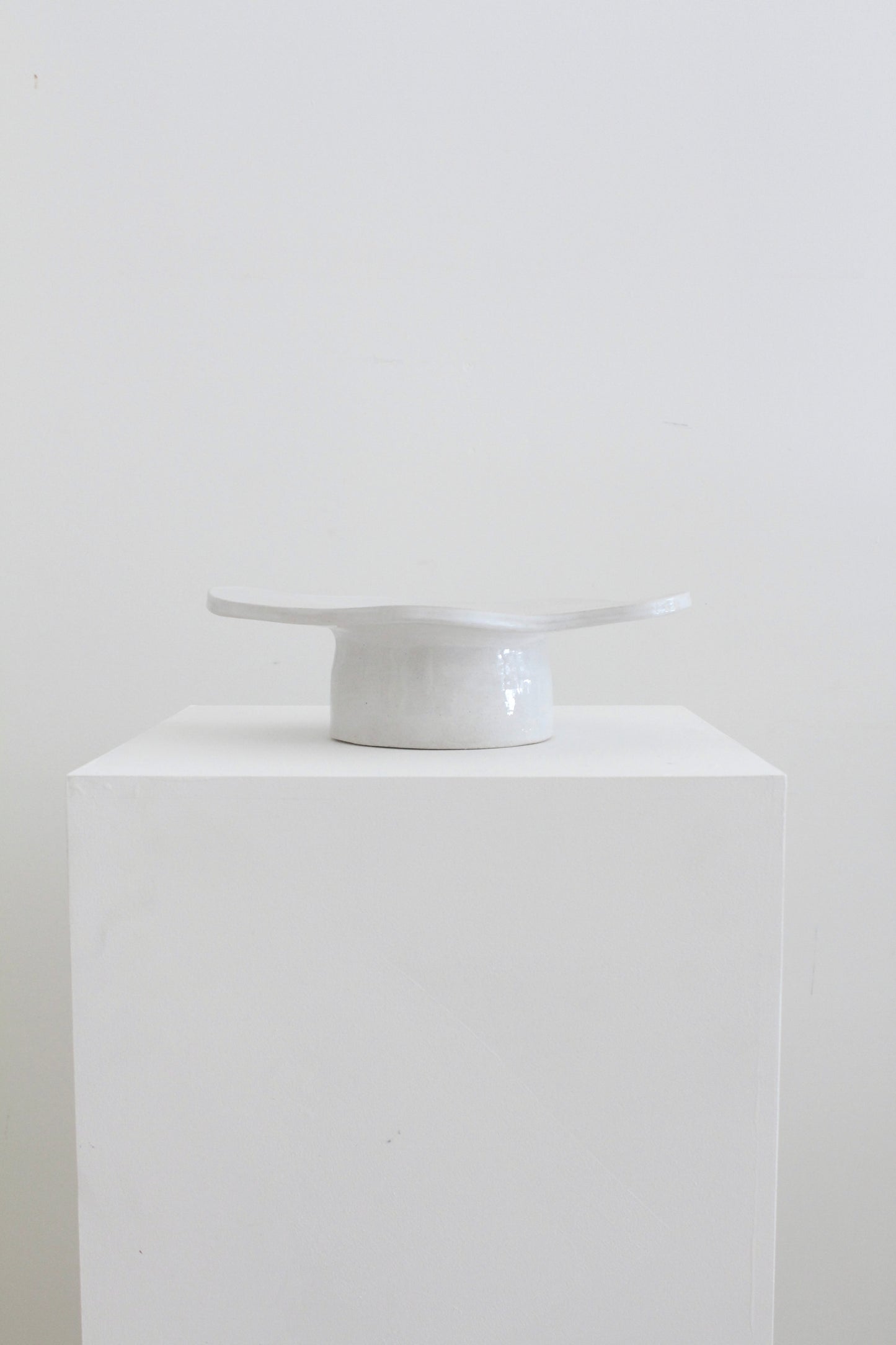 Nasturtium Plate - Phantom White