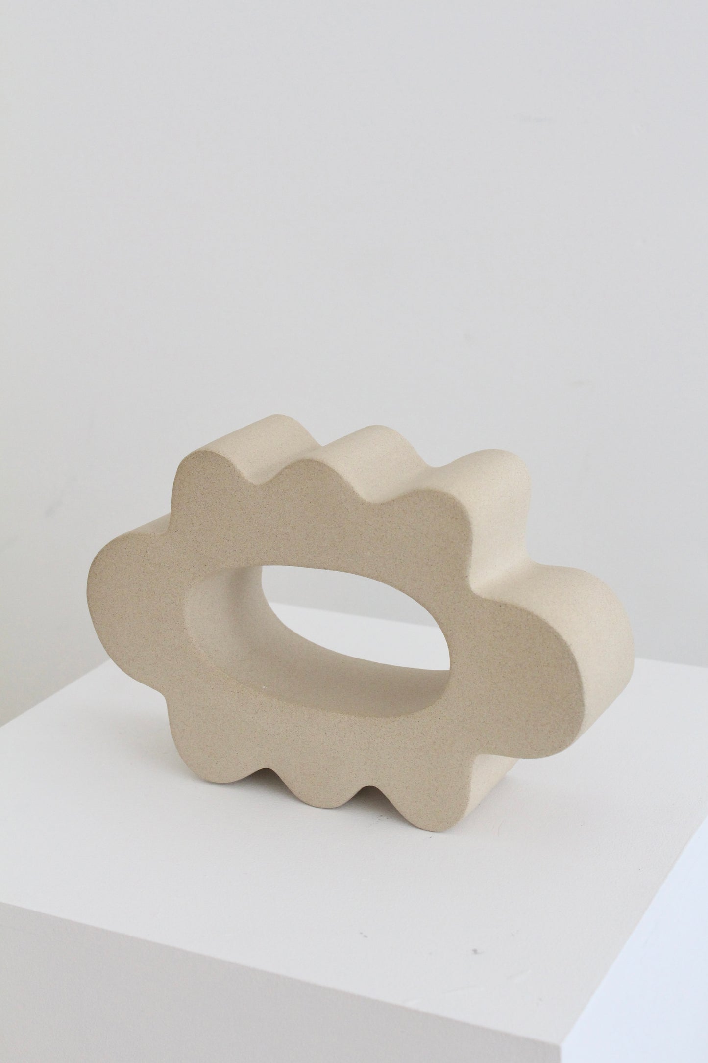 Flower Pal Sculpture - Solid Puff Beige