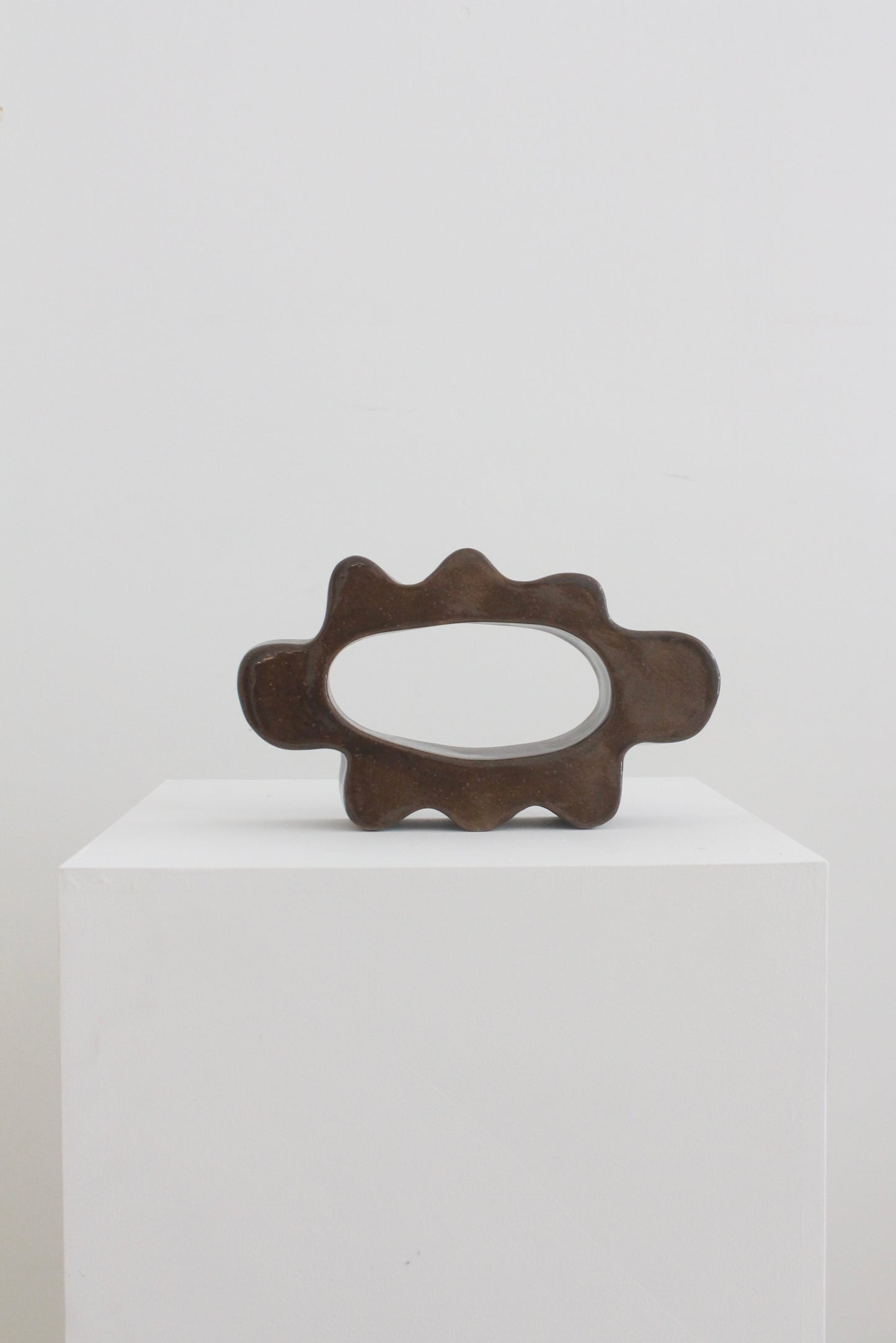 Flower Pal Wobbly Sculpture - Caramelised Brown