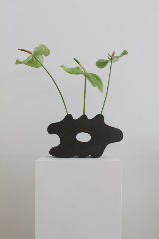 Ghost Pal Vessel - Burnout Black