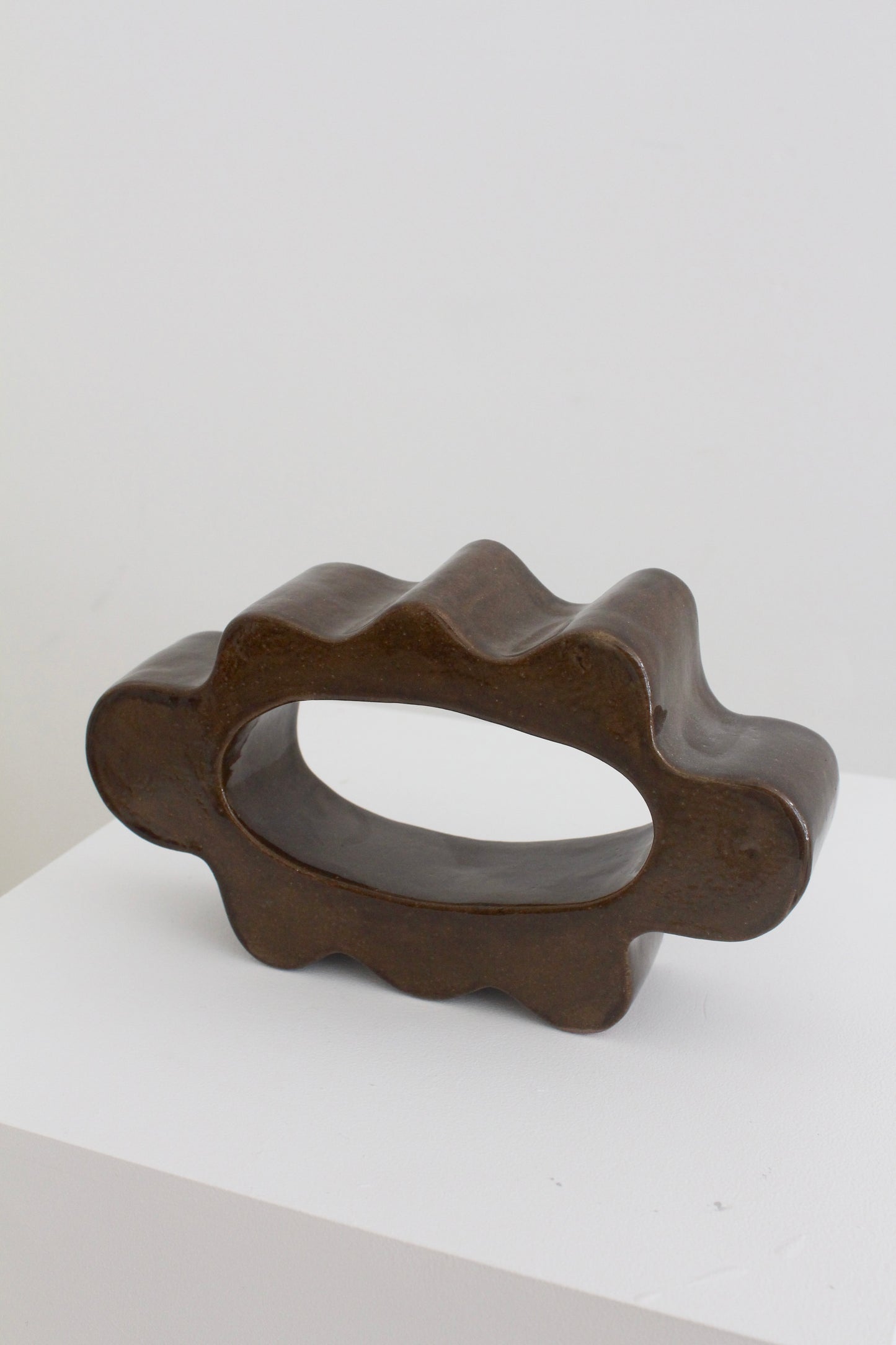 Flower Pal Wobbly Sculpture - Caramelised Brown
